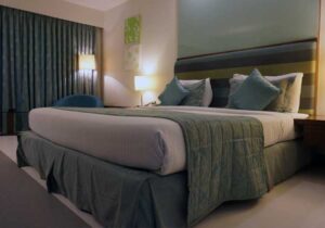 hotel terbaik dan terjangkau